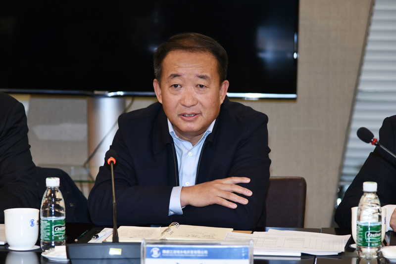 集團(股份)公司副總經(jīng)理李燕明講話.JPG