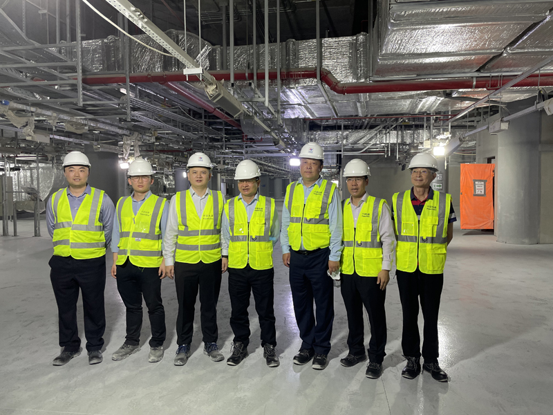 季曉勇一行實地考察、調研科威特國際機場新航站樓項目 (2).jpg